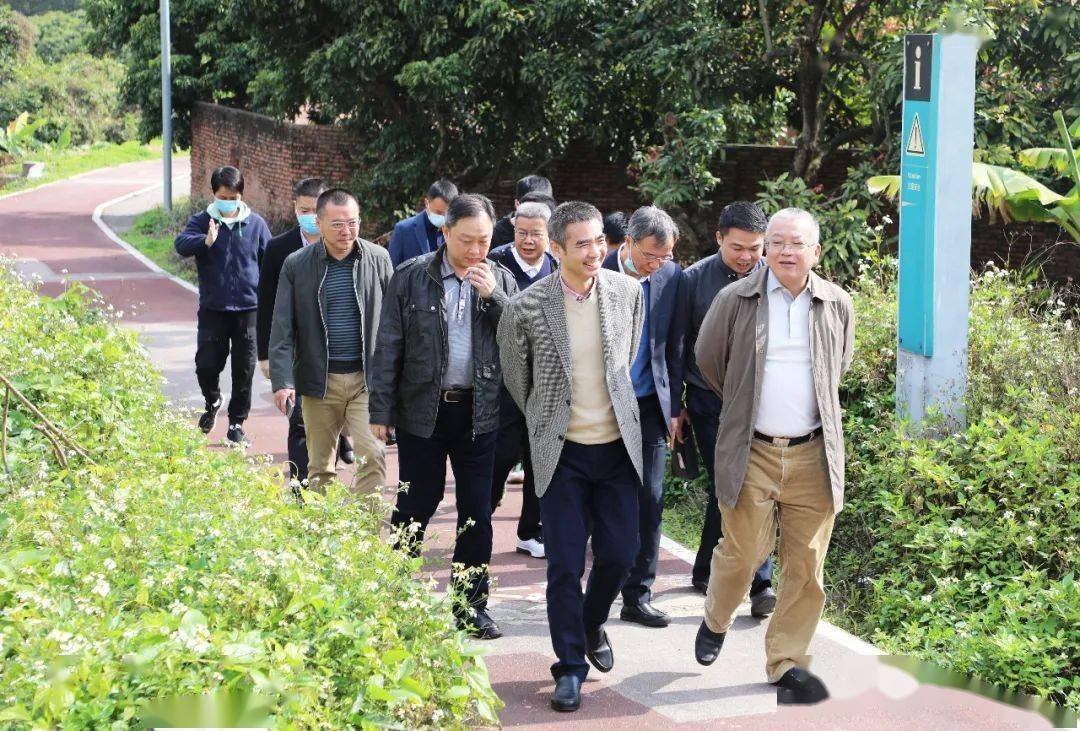 谢卫东_特色_幸福村