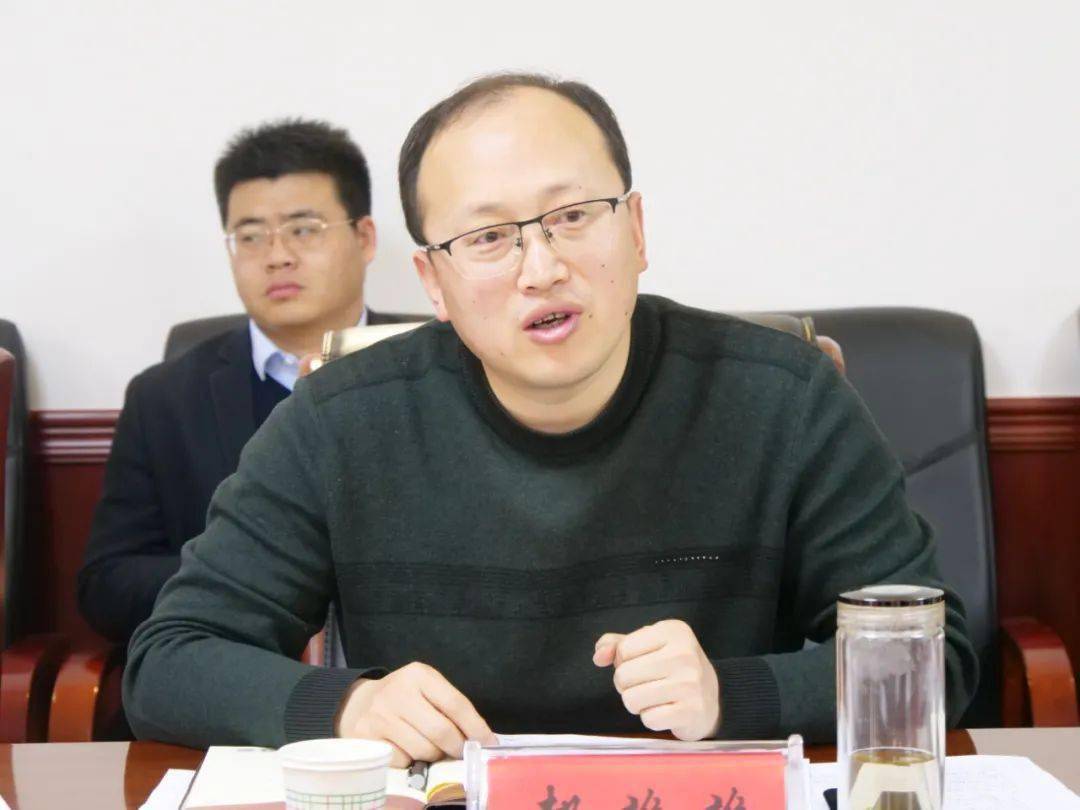 延长县县长杨小虎图片