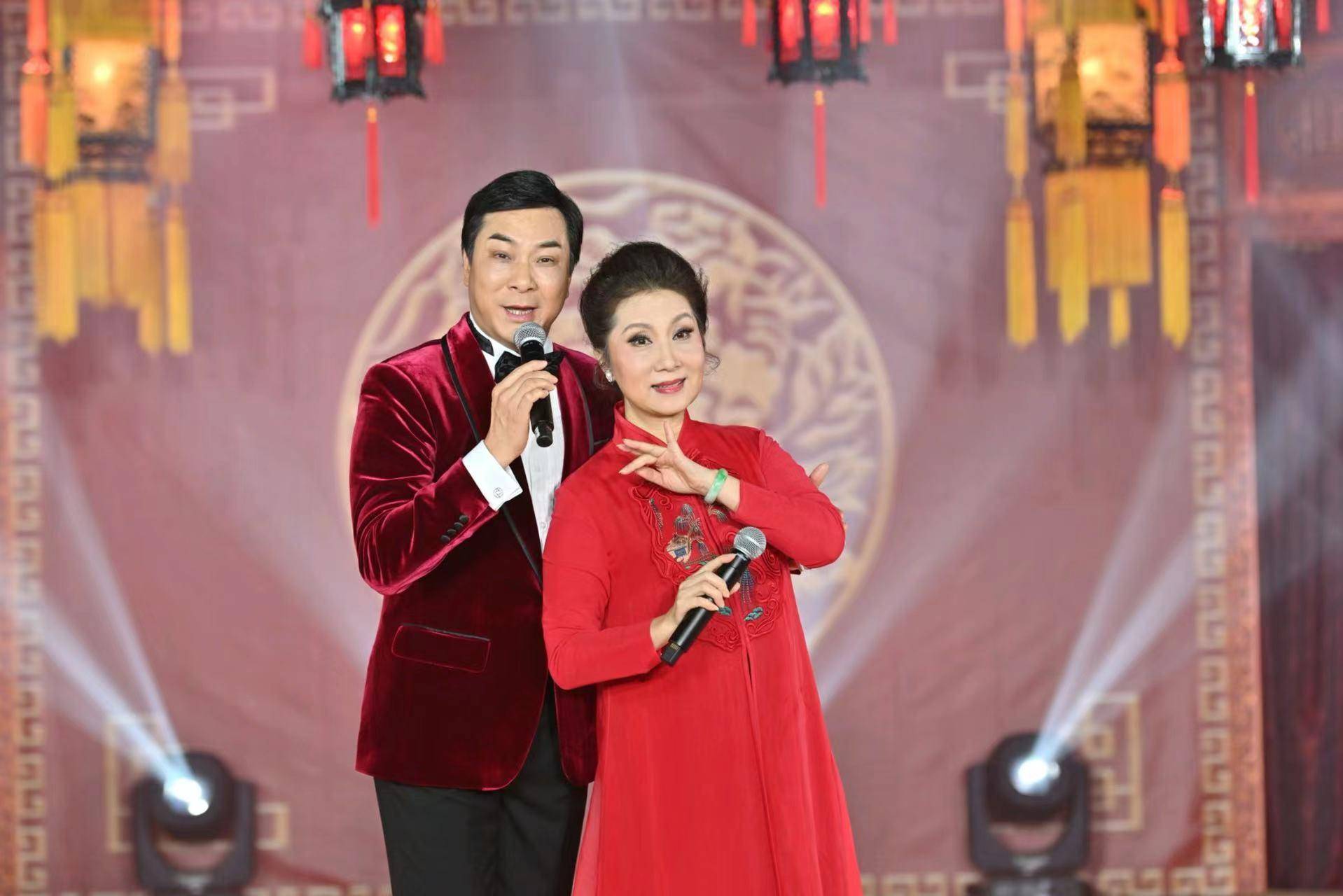 彭庆华演唱的新编粤歌《鸿胜馆》;林家宝,岑海雁联袂献唱的经典粤曲