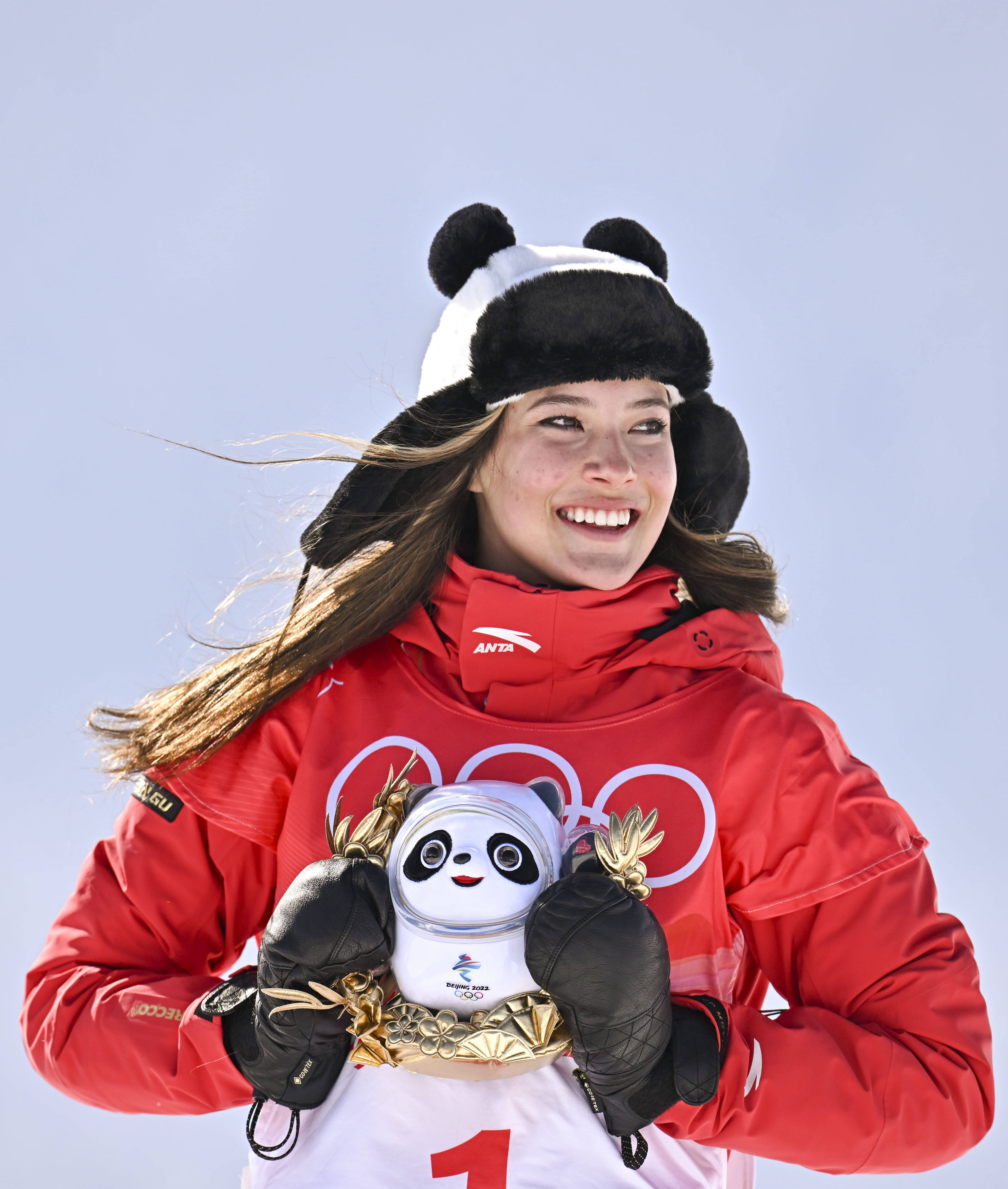 滑雪女运动员谷爱凌图片