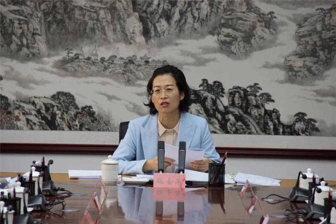 环境,服务保障高质量发展"大讨论活动动员部署会议精神和盟委书记代钦