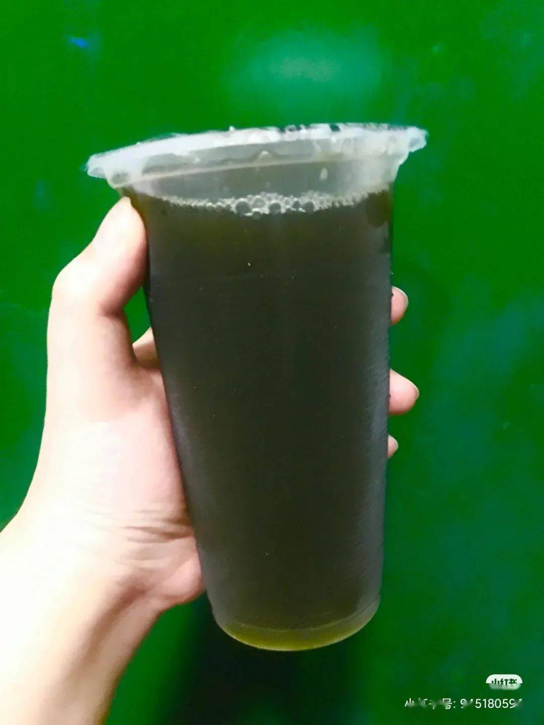 雷公根汁绿得人发慌看起来不像是好喝的但是呢,味道是真的不错甘蔗汁