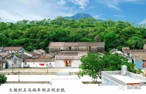 04"五马拖车"的后部是一座二层楼房,名曰:"居具楼",共有七间楼房,是用