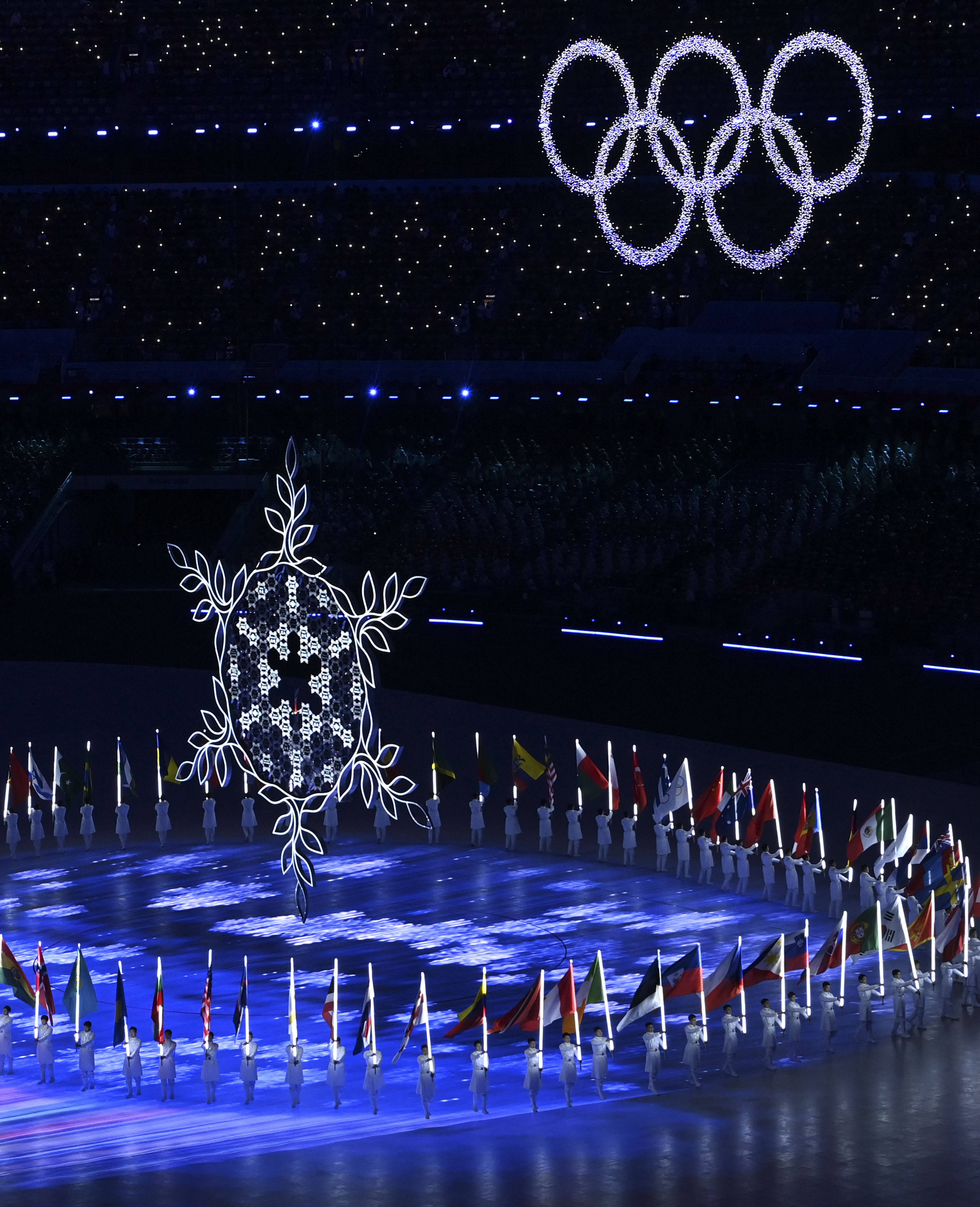 2022冬奥主火炬台图片