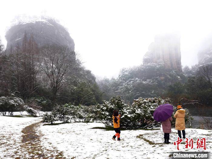 城区|武夷山国家公园银装素裹