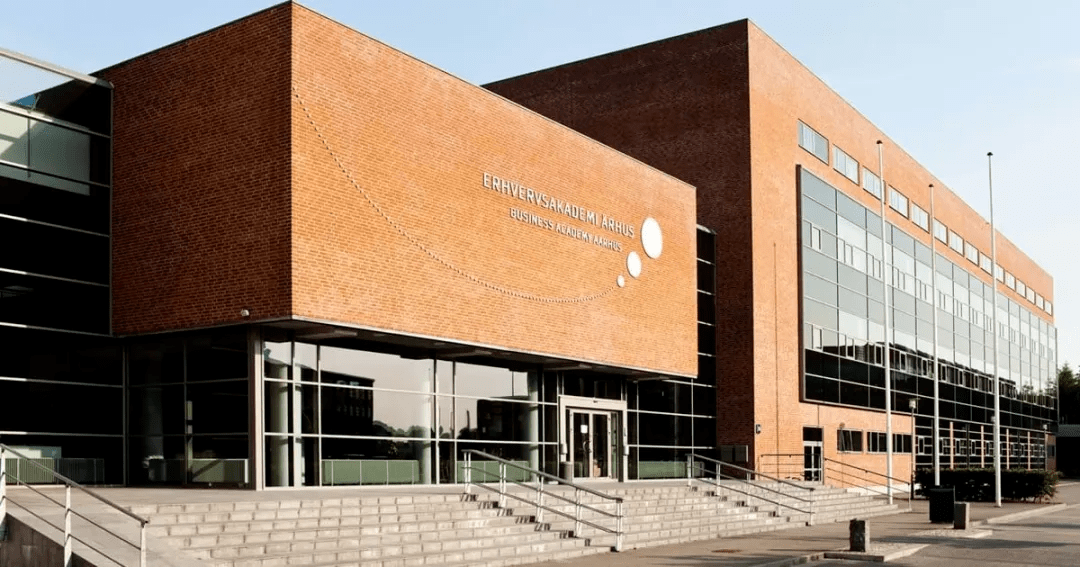 丹麦奥胡斯皇家音乐学院044月1日申请截止日期:硕士:€8,300-€12,100