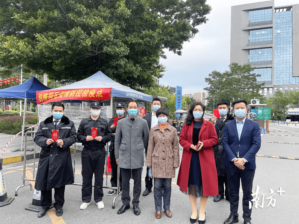 石巖街道駐站人大代表的戰疫履職記_疫情_社區_人員