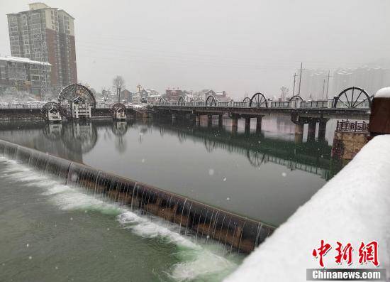 舞阳|贵州施秉雪景美如水墨画