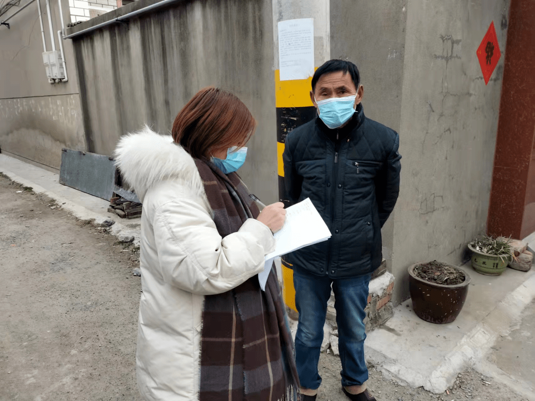 "敲门行动"三阳社区"你好,我是三垛镇机关下沉干部,挂包您这个微网格