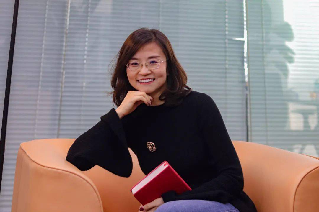 刘雅琴破茧成蝶她和她的转型之路