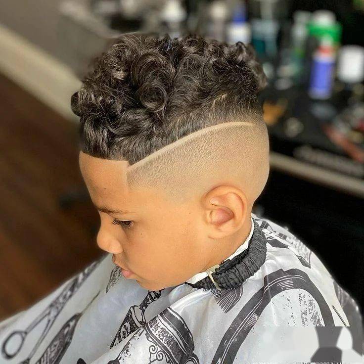 2月2龙抬头小男孩发型这样剪真帅气