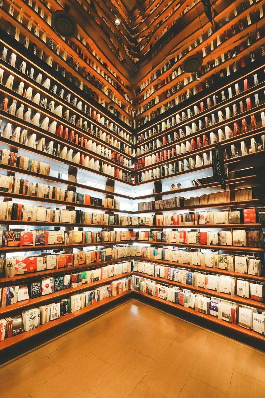 探秘西安全球最美书店茑屋,阅读拍照两不误!