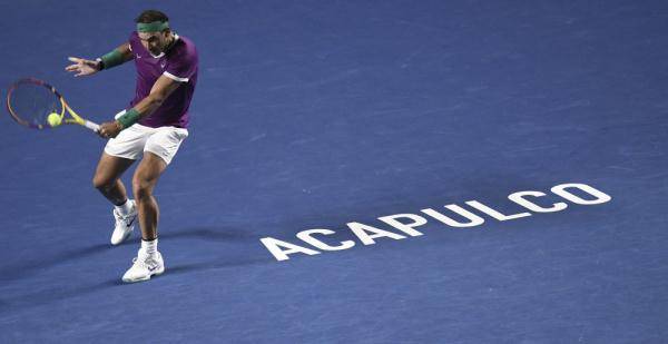 选手|墨西哥网球公开赛：纳达尔夺冠