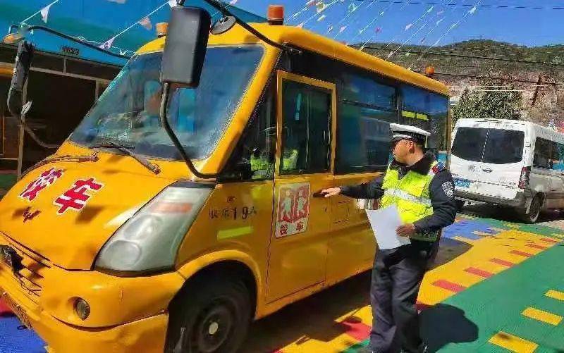 开学季,曲靖中心城区易拥堵路段提示_中小学_违法_交通