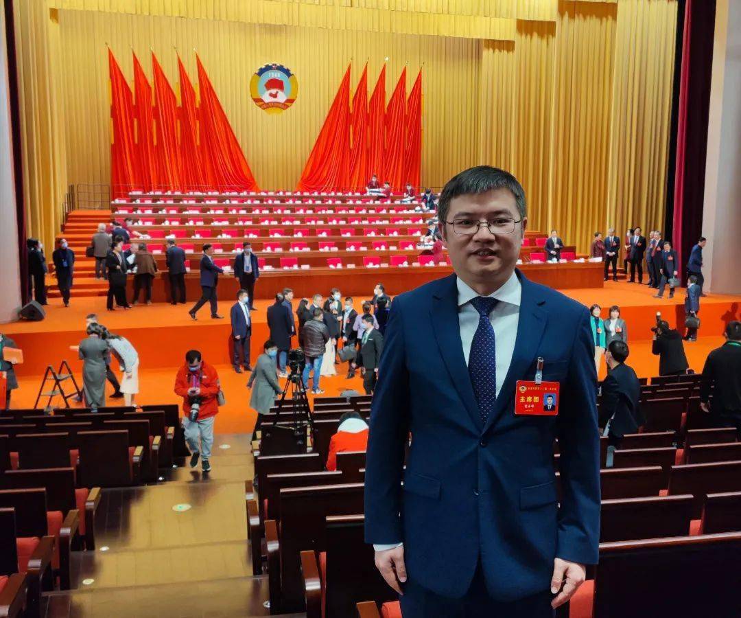 热议两会精神南通青年代表话心声