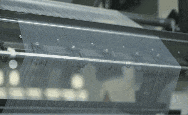 显得 早春打底衫怎么选?教你这招,舒服又百搭,还很显年轻!