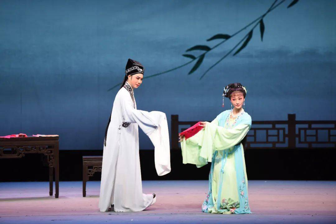 转发有奖丨经典越剧红丝错碧玉簪3月2日1000五折开票