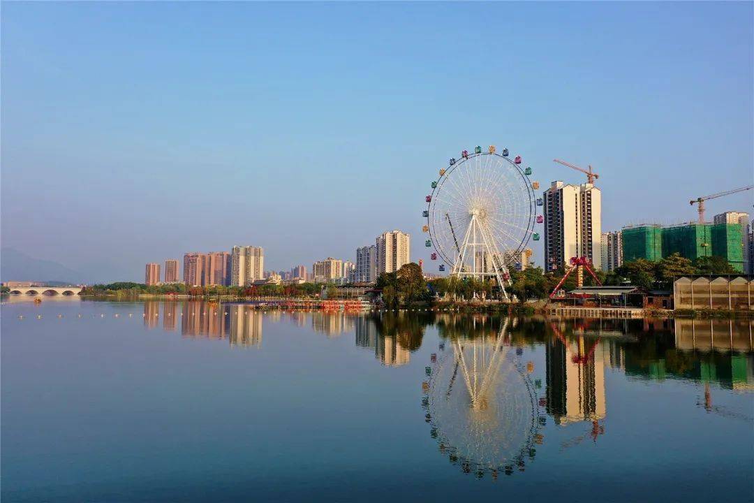 凤城之眼——摩天轮清远大桥凤城广场洲心大桥洲心大桥(夜景)南岸公园