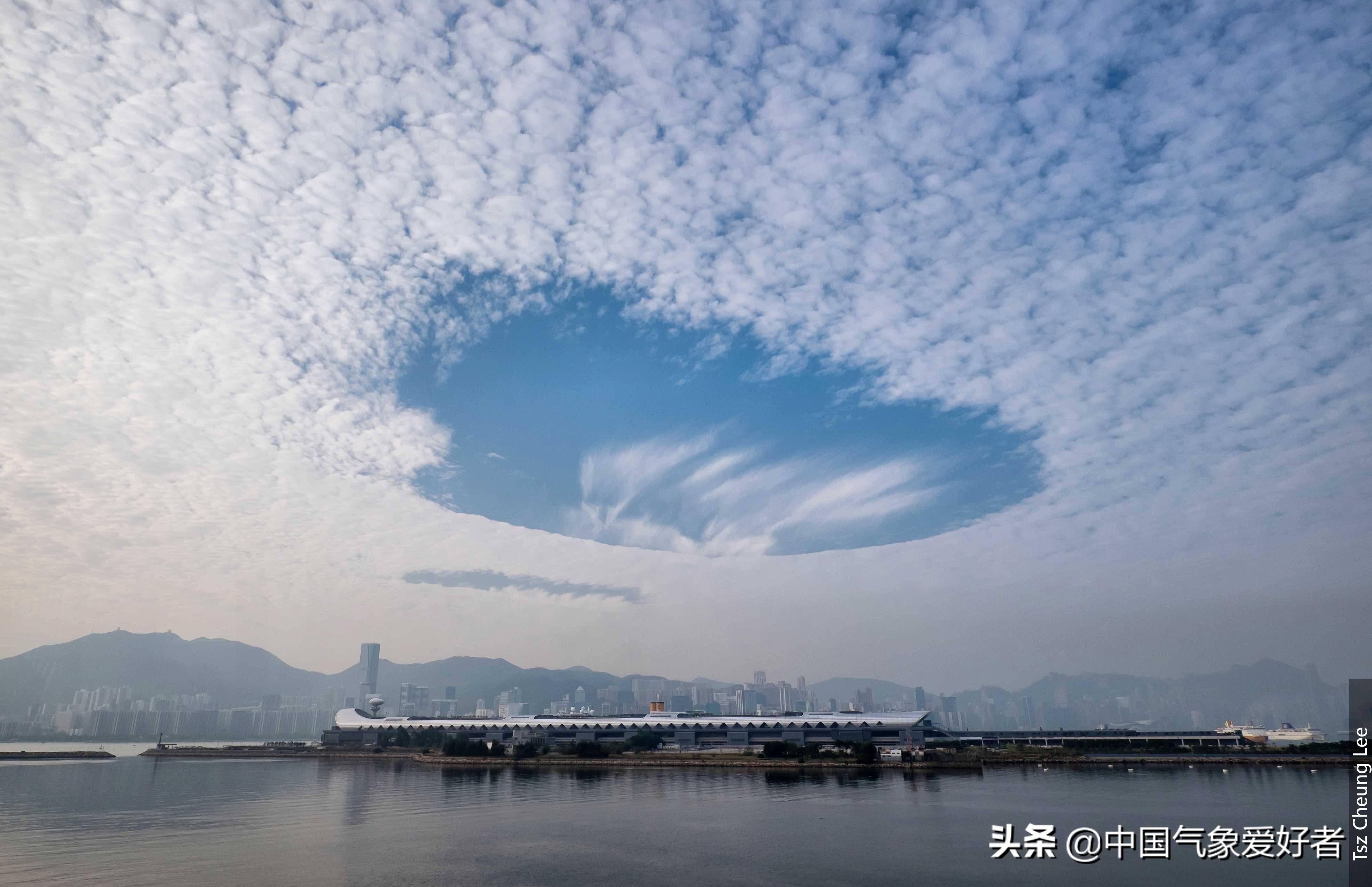 广东现奇特"云洞",似台风眼驾临!