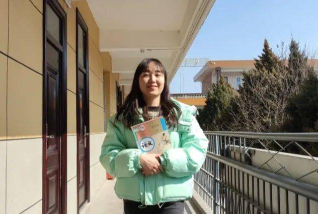 名师风采心守一抹暖阳静待一树花开记长武县昭仁街道初级中学教师