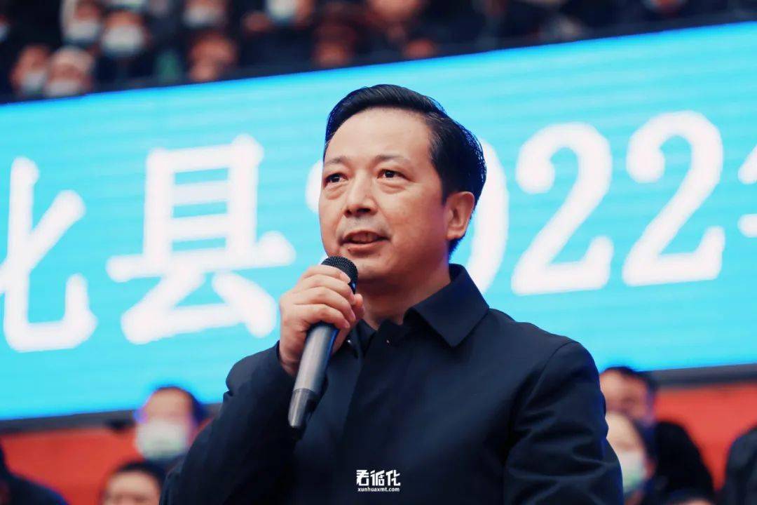 2022年循化县旭道杯乡镇男子篮球赛隆重开幕