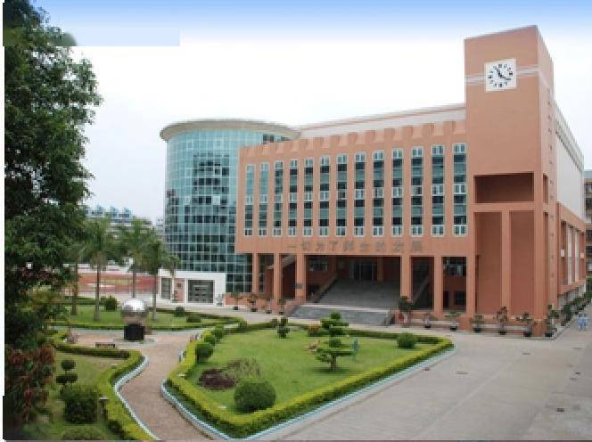 寒假回访母校汕头市华侨中学