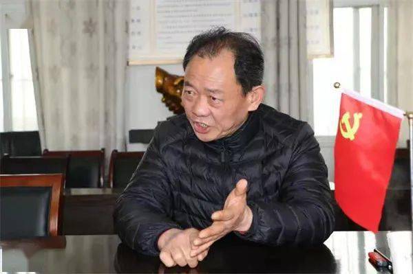 (图片由魏振强授权发布)涡阳县人民医院党委书记曹锡君说:"紧密型医共