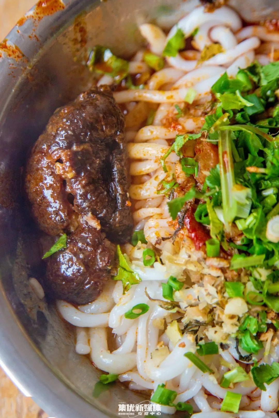 一两滤粉 烧蔗,我找到了柳州最正宗的融安滤粉!