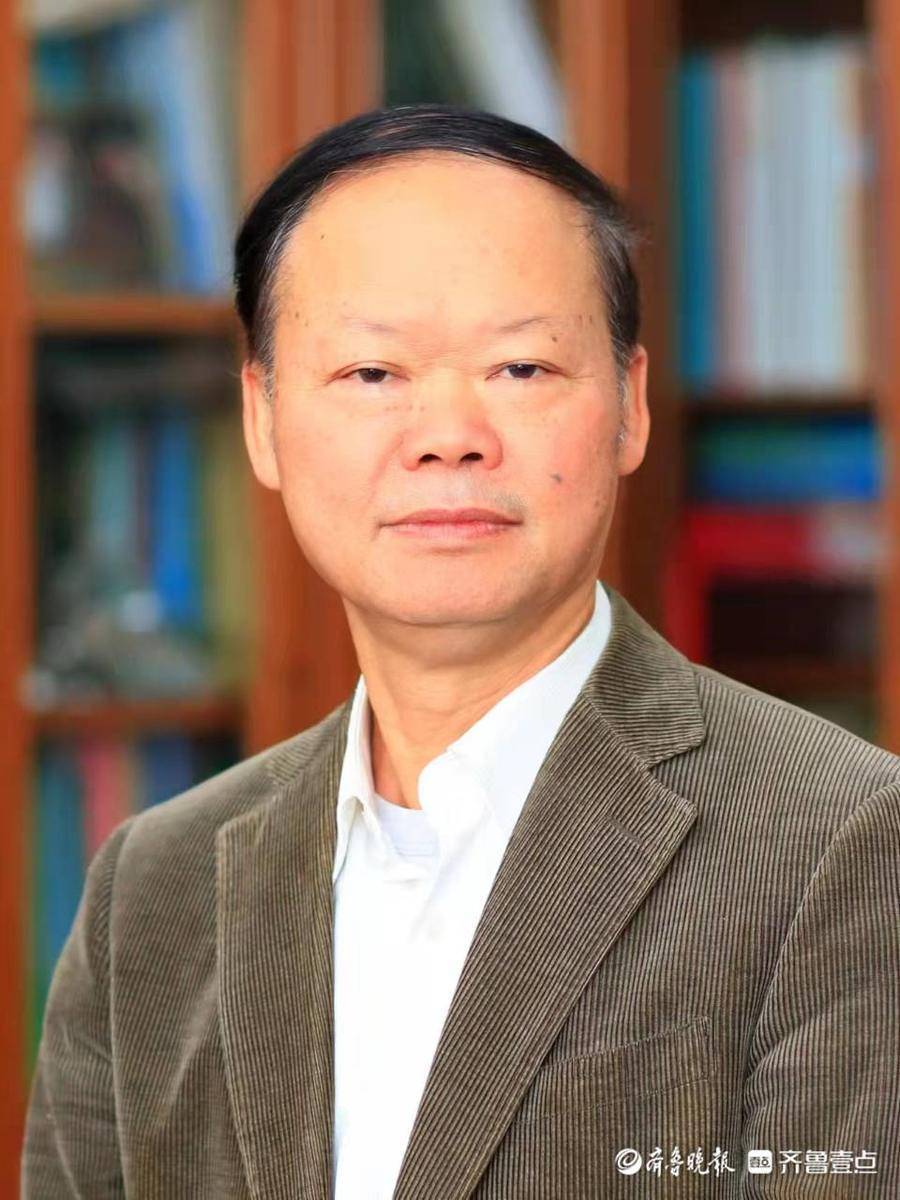 全国政协委员中国工程院院士麦康森鼓励退休人员回乡发挥余热