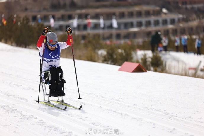 滑雪|中国队又一项目包揽金铜！奖牌榜暂列第一