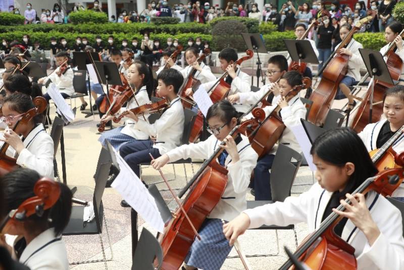 海珠區少年宮旗下有小天使交響樂團,小海燕藝術團,小海燕合唱團等眾多