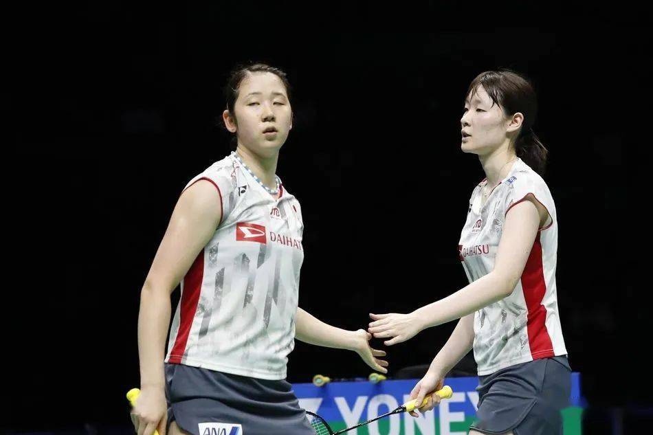 马来西亚男双名将吴蔚昇因为右膝伤势未愈,所以和刘隽程一起退出了