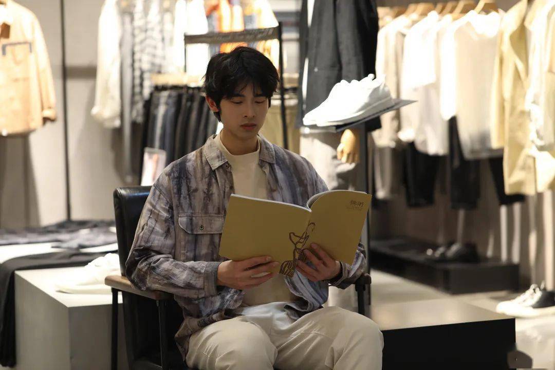 被多家媒体曝光桂林这个商场又上头条帅哥美女抢着去