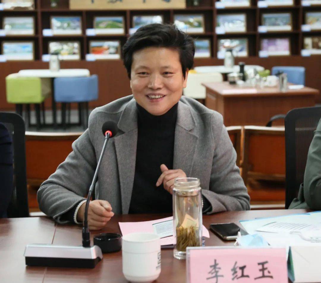 "邹平市女企业家协会副会长,山东邹平东升宾馆有限公司总经理李红玉说