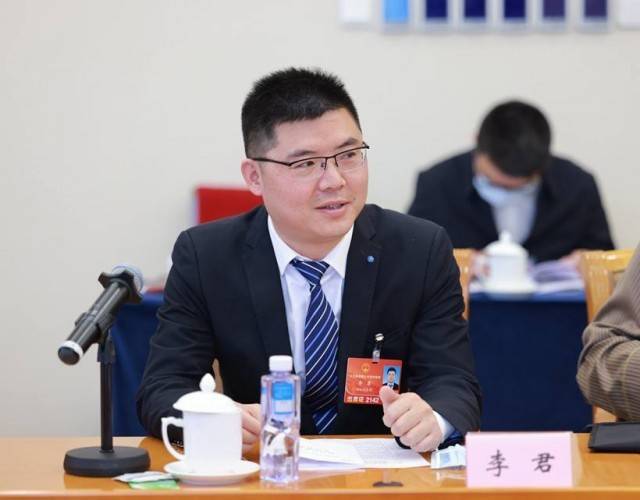 受访者供图李君说,不可否认,网络游戏作为网络和游戏产业,信息产业