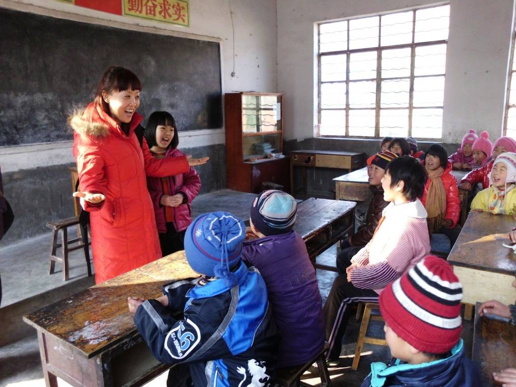 青岛市学雷锋标兵李淑芳:做教师的"希望工程"_支教_教育_乡村