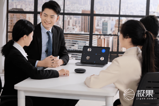 集降噪收录音、音箱、实时转写于一身，职场人必入神器来了！免费试用！