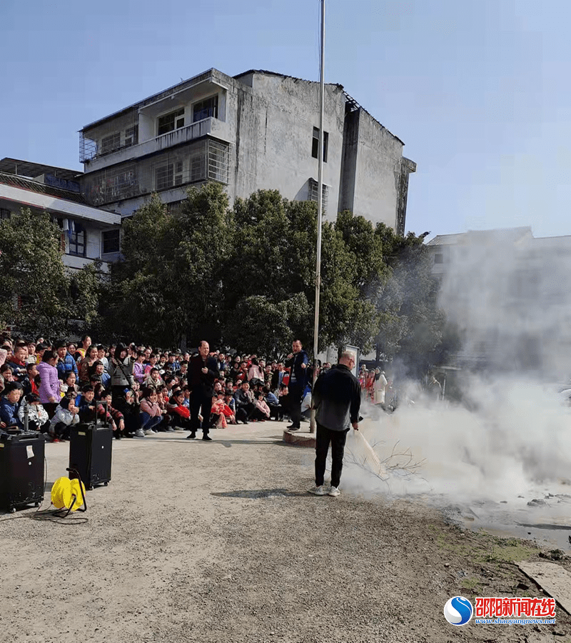 洞口县黄桥镇胡三建图片