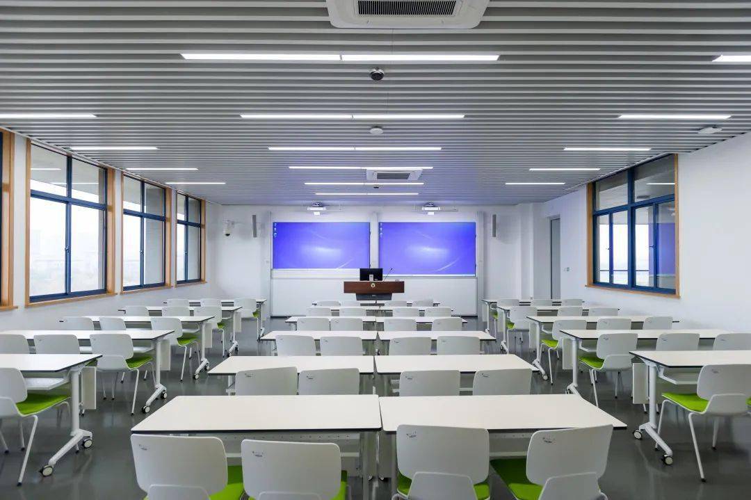 一键开启沉浸式学习!_教室_互动_seuer