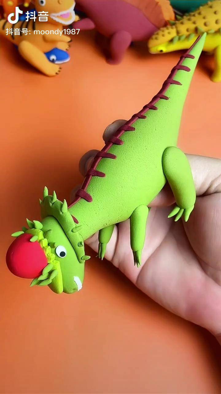 肿头龙,头上被打了一个大包?粘土 创作灵感_大包_粘土_创作