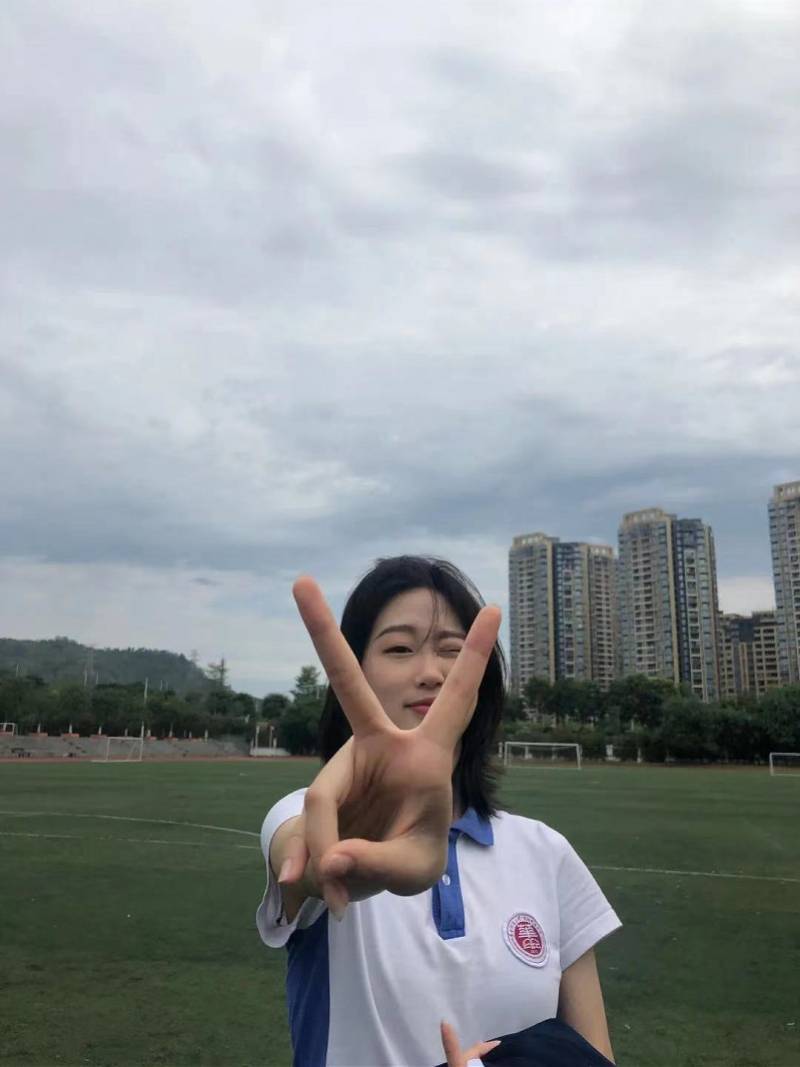 残奥会开幕式《冬残奥圆舞曲》中,一深圳女孩化身"雪精灵"_刘钰_文艺