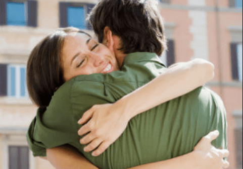 搞对象第一次拥抱,男的更激动还是女的更激动_感觉_什么_浑身