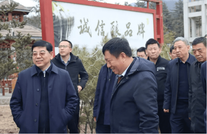 酒界大佬庞泉酒庄论剑图谋做大做强王者袁清茂新贵曹立华学徒米占有