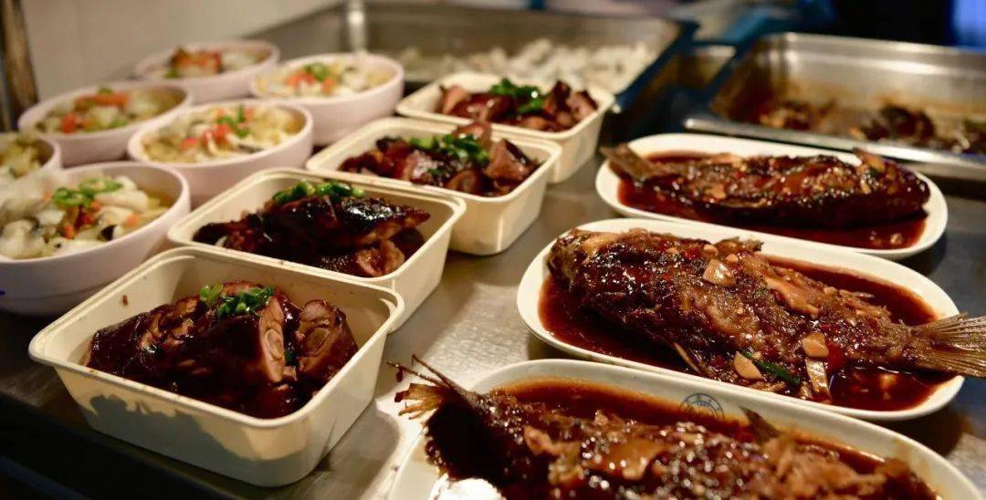 直击闭环管理中的同济大学线上教学早八准时开课食堂超市24小时开放