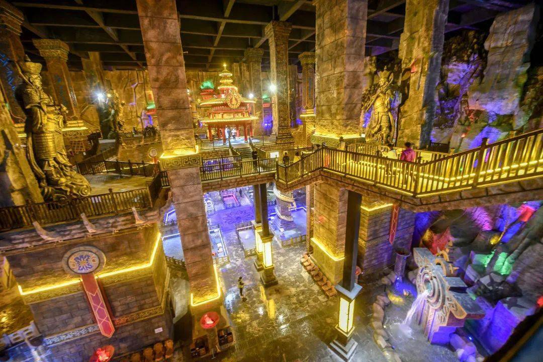 济南青铜山大峡谷,峡谷柔情,体悟盎然的春光_龙宫_溶洞_玻璃