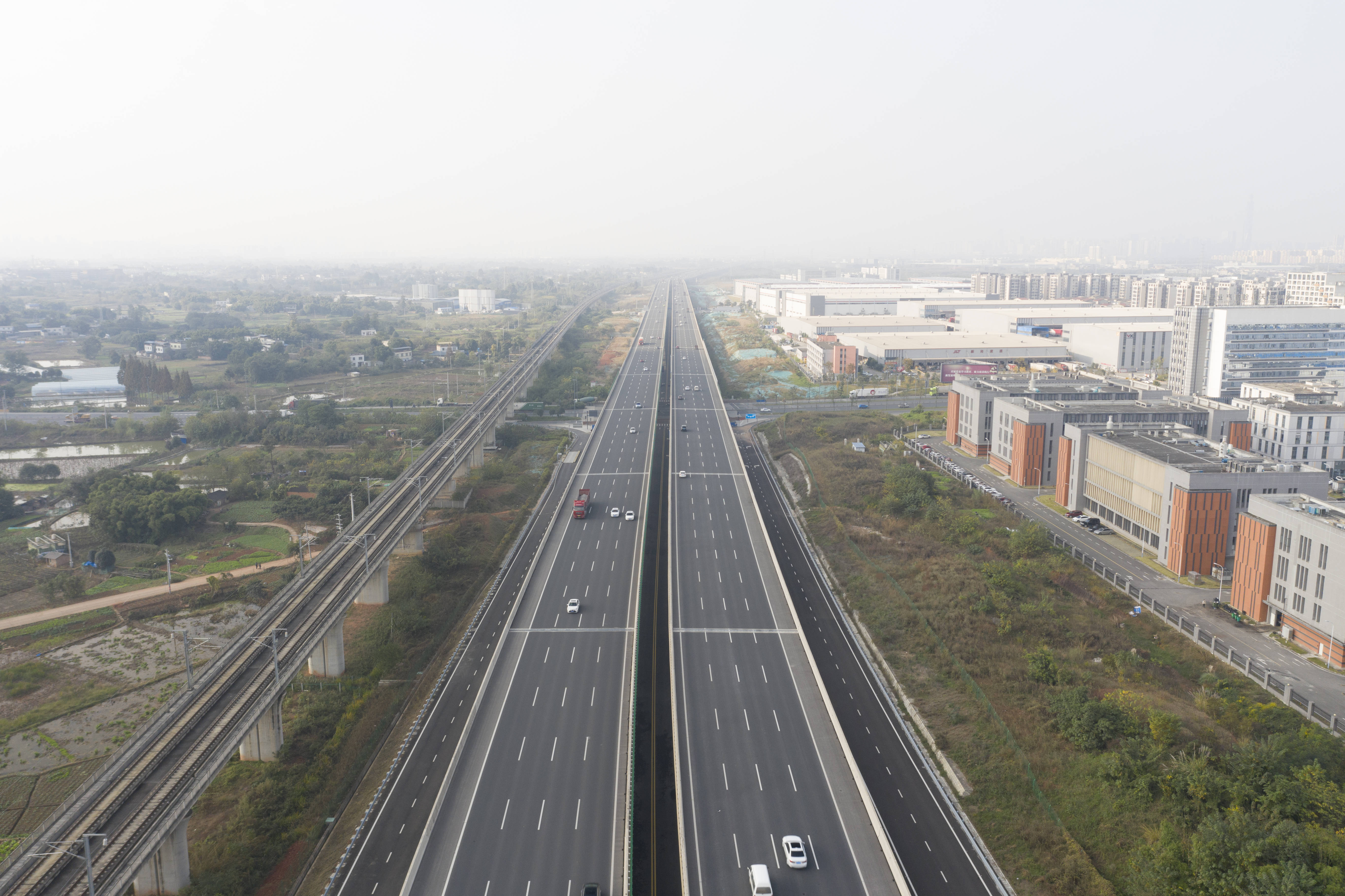 成都机场高速公路图片