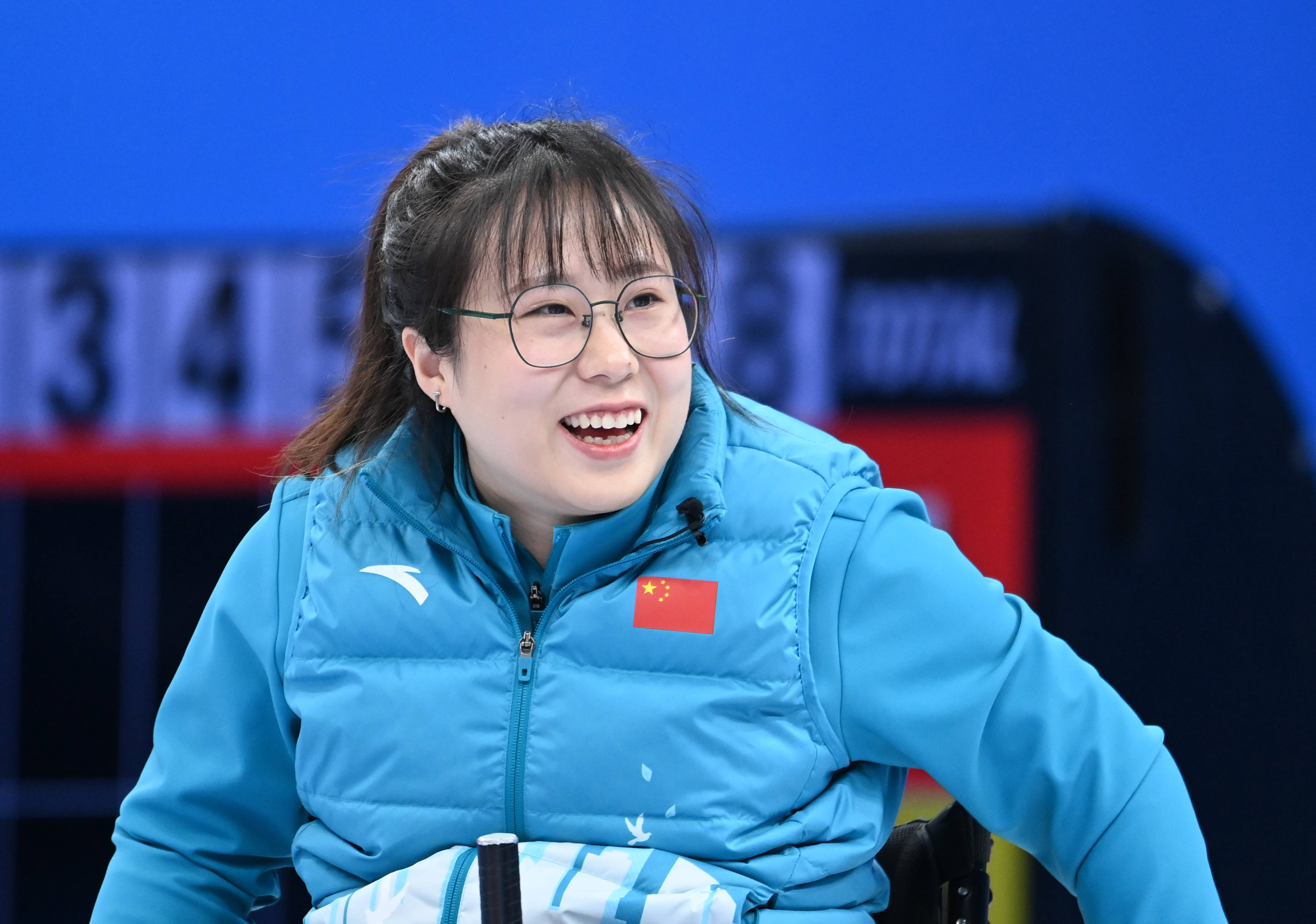 轮椅冰壶——金牌赛:中国队对阵瑞典队_新华社_比赛_闫卓