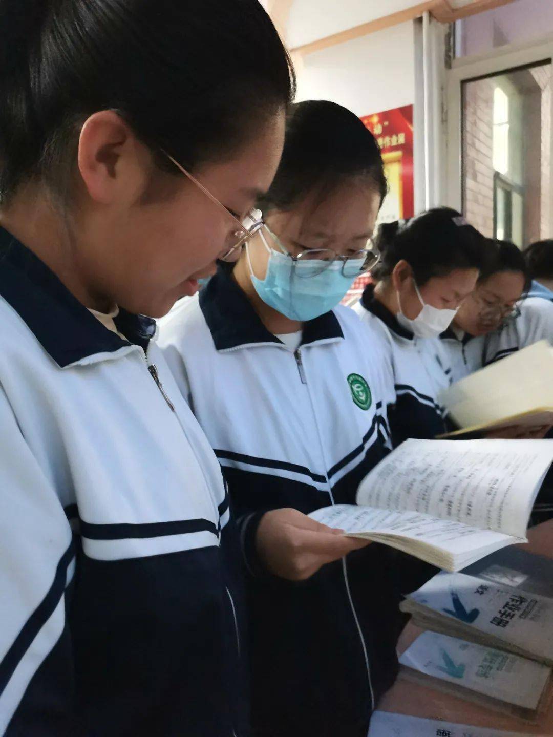 双减在行动时光不负勤学人东胜区实验中学优秀寒假作业展