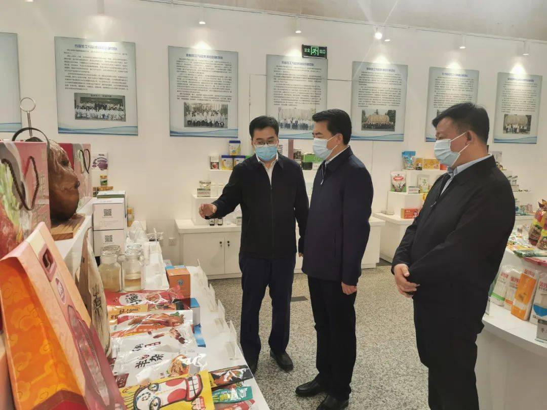 张晓兵在京走访国家有关部委单位 对接重点企业_兴安盟_合作_建设