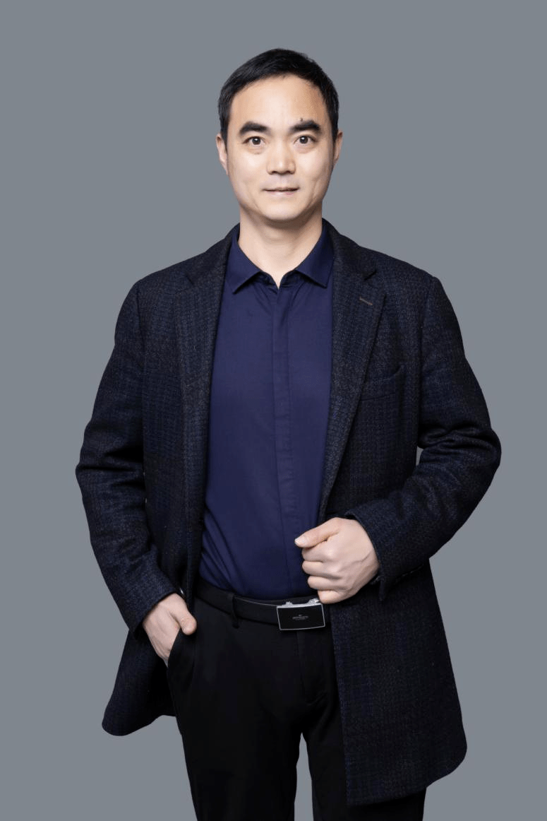 今天我们请了几位大企业的老总hr